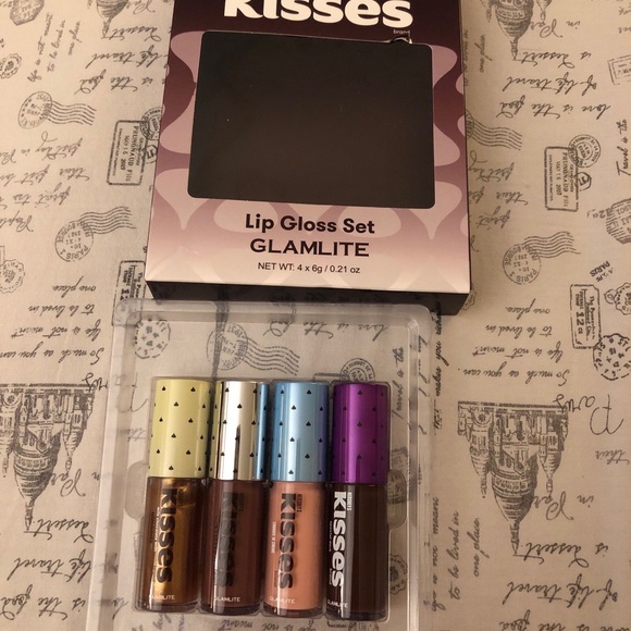 Glamlite x Hershey’s Kisses 4PC Lip Gloss Set NIB - Picture 11 of 11